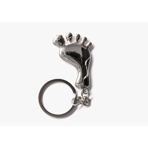 Брелок-стопа